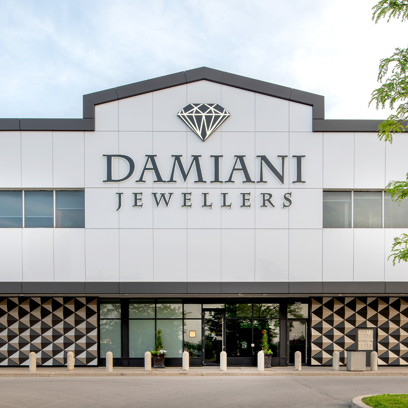 A New Generation at Damiani Jewellers in Ontario